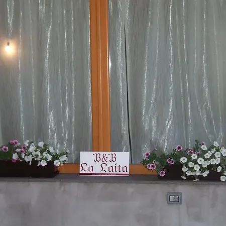 La Laita Bed & Breakfast *